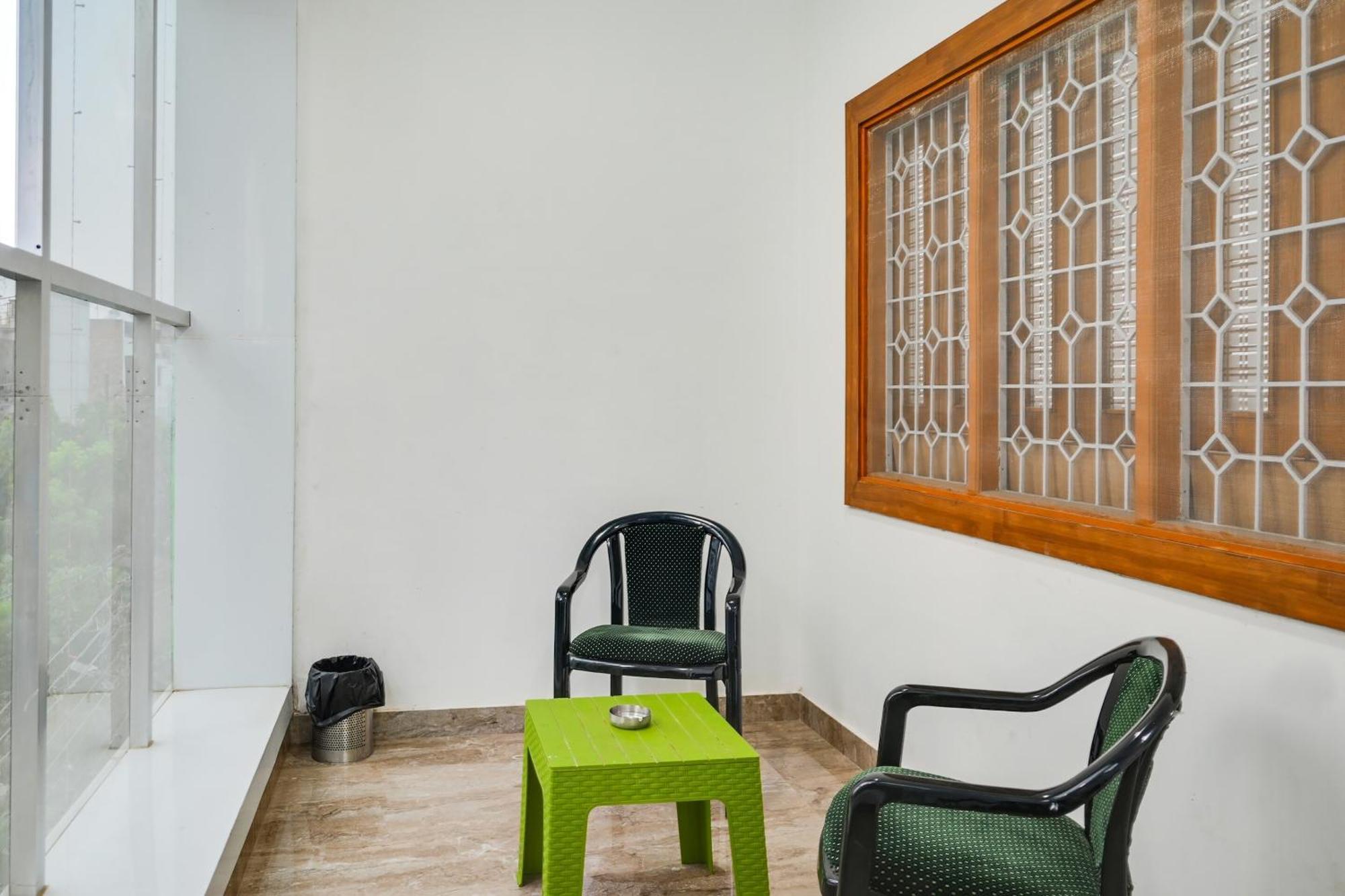 Townhouse Oak Hotel Ar Ganges Premium Varanasi Eksteriør billede